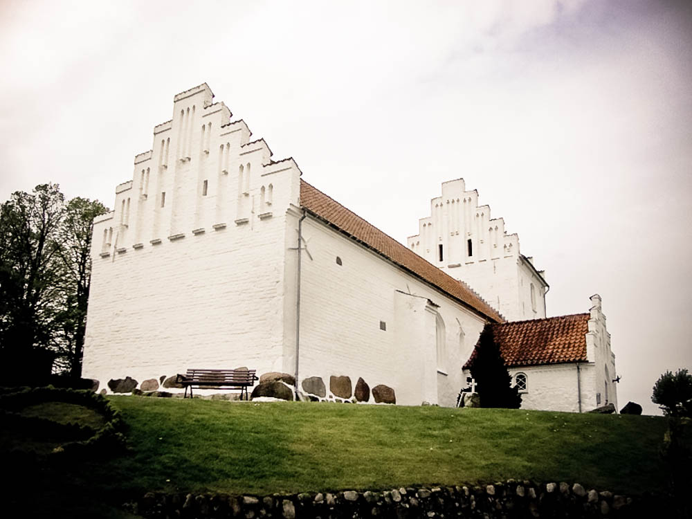 Hvalsø Kirke